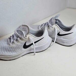 Nike Zoom Pegasus 37